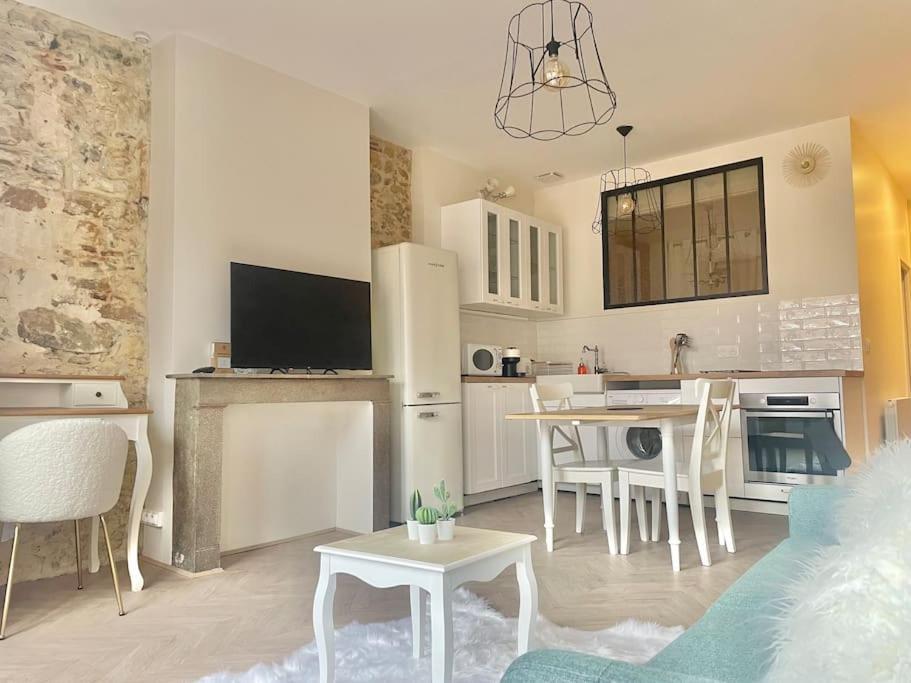 Happy Sejour Vieux Lyon Apartment Exterior foto