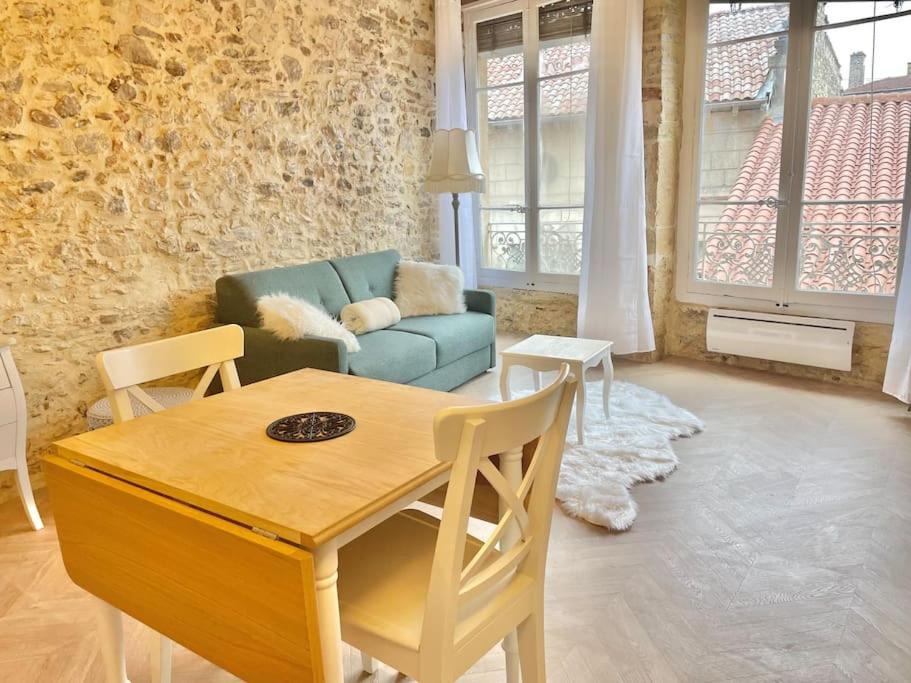 Happy Sejour Vieux Lyon Apartment Exterior foto